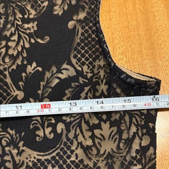 Witchy Lacey look, Black and Beige Patterned Tank Top with Peplum Sz M - Picture 4 of 5